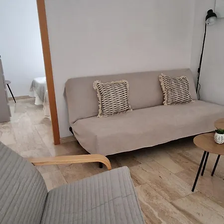 Azahar Apartment *